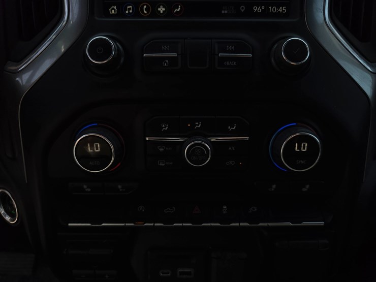#25370-•-2019-chevrolet-silverado-pickup-truck-image-33