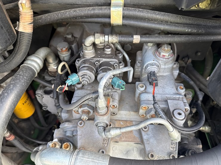 deere-2154d-image-37