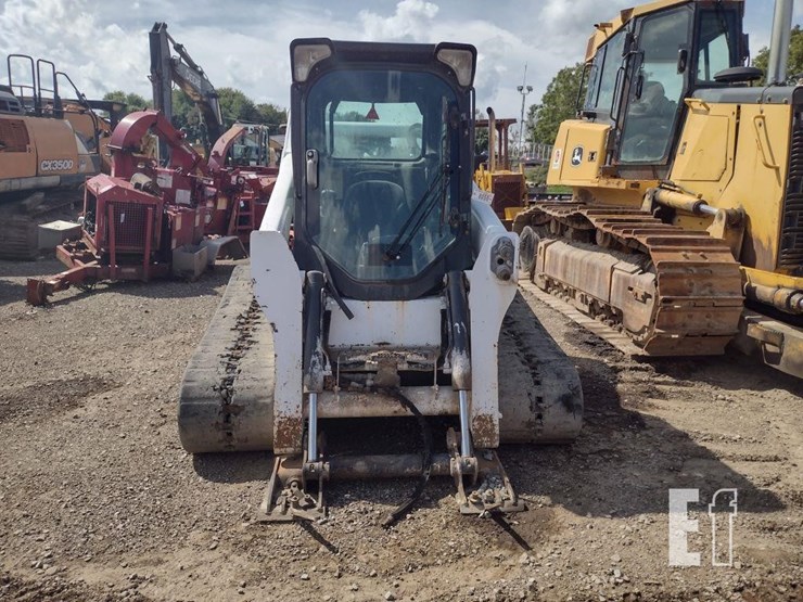 2020-bobcat-t770-image-23