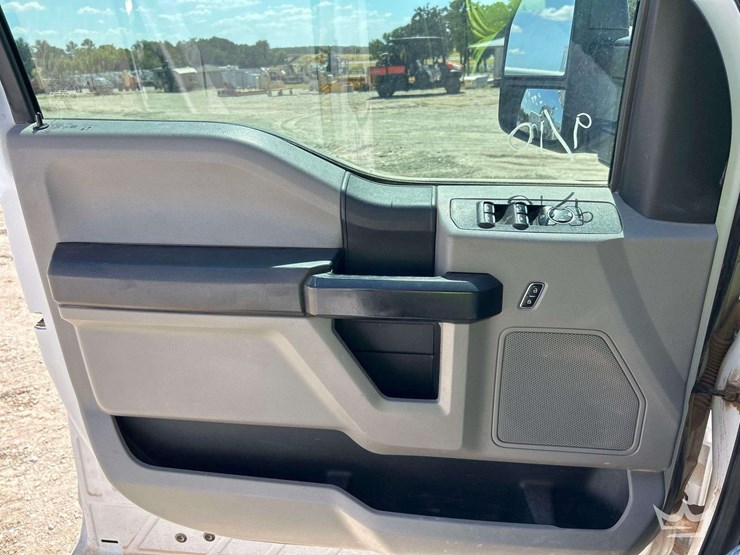 ford-f250-image-11
