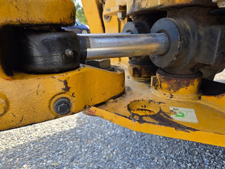 caterpillar-420e-image-68