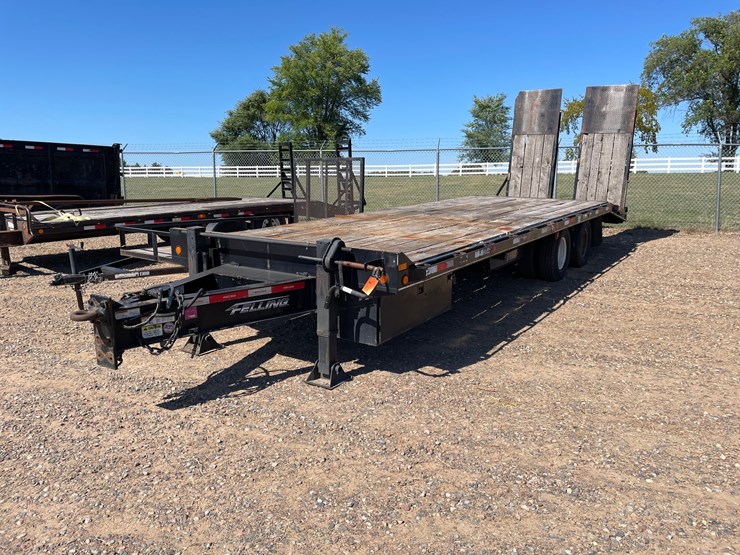 #1318-•-2003-felling-flatbed-trailer-(has-mn-title)-image-1