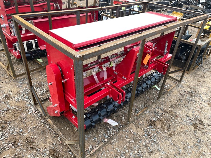 #2055-•-2026-agt-skid-steer-seeder-image-4