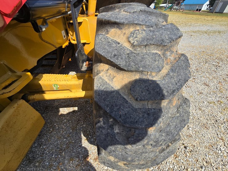 caterpillar-420e-image-113