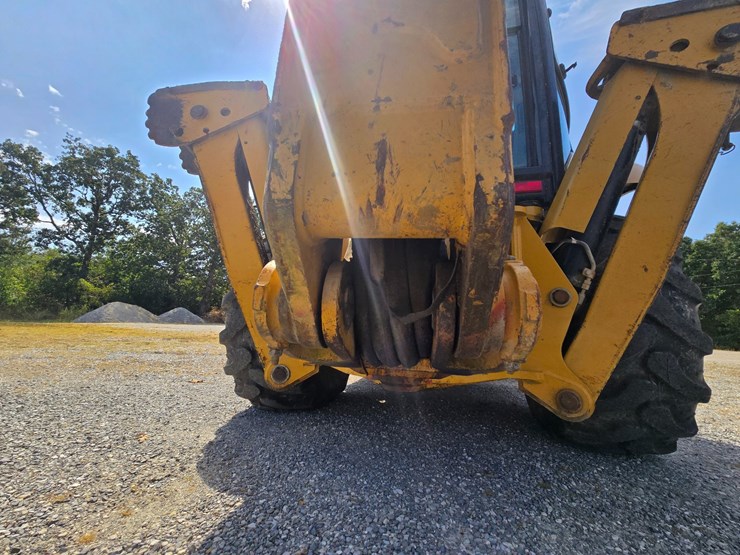 caterpillar-420e-image-84