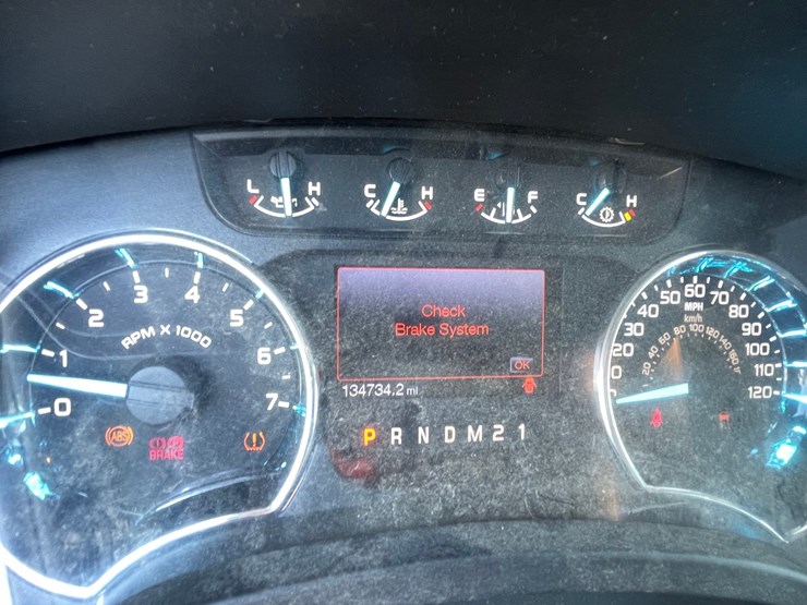 2012-ford-f150-xlt-image-36