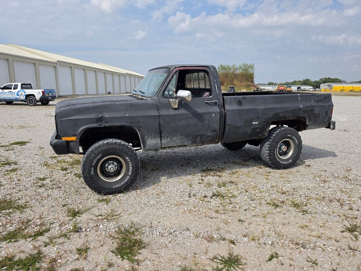 1981-chevrolet-k20-image-3
