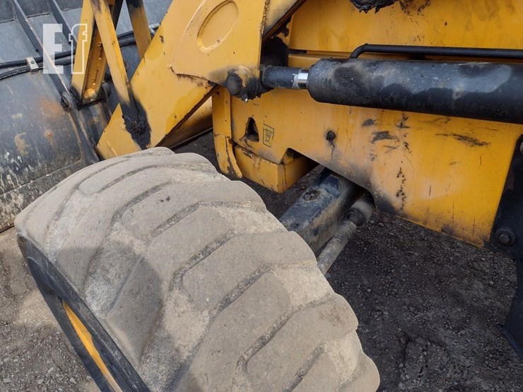 jcb-3cx14-image-18