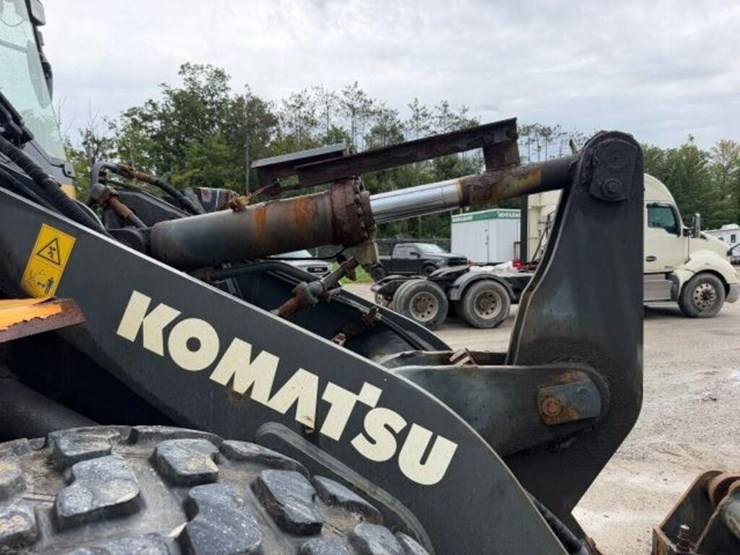 2018-komatsu-wa200pz-6-image-28