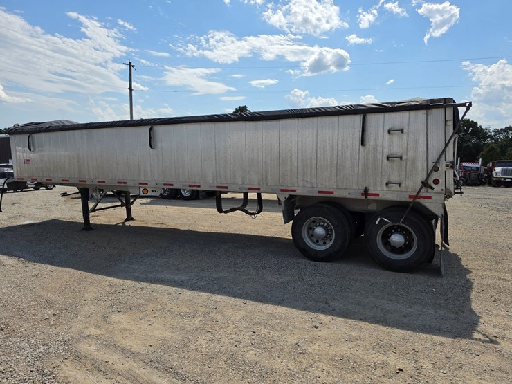 2020-travis-t102-image-8
