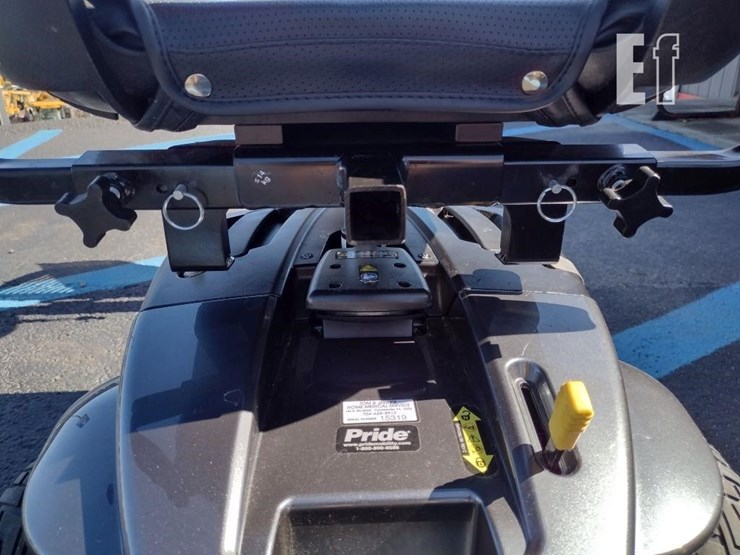21-pride-mobility-scooter^book^-image-18