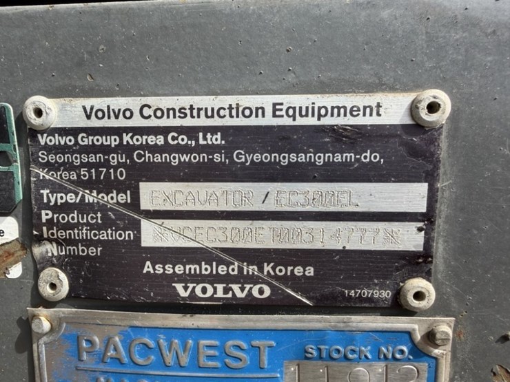 2020-volvo-ec300el-image-22