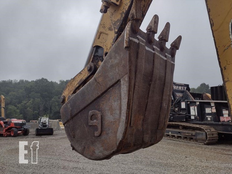 1995-deere-410d-image-32