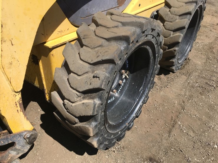 2004-komatsu-sk1020t-image-9