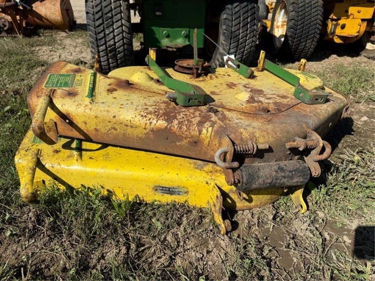 john-deere-110-image-4