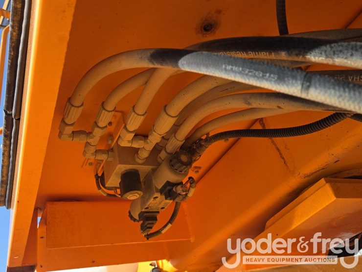 2015-rosco-rb48-image-21