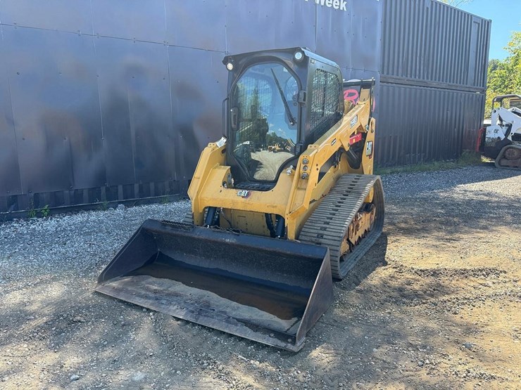 2023-caterpillar-259d3-image-8