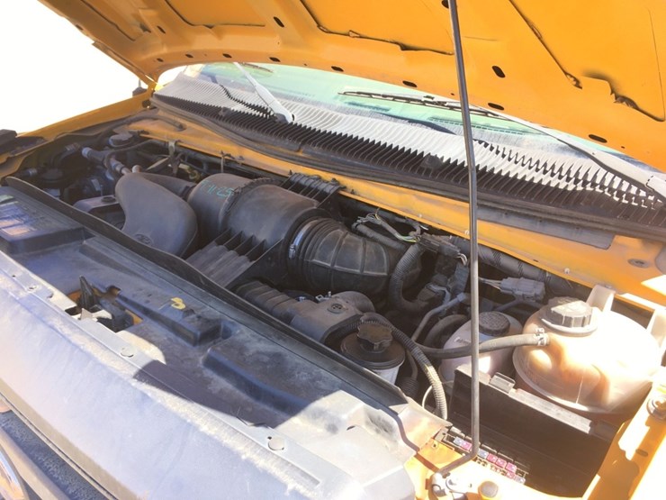 2015-ford-e450-image-6