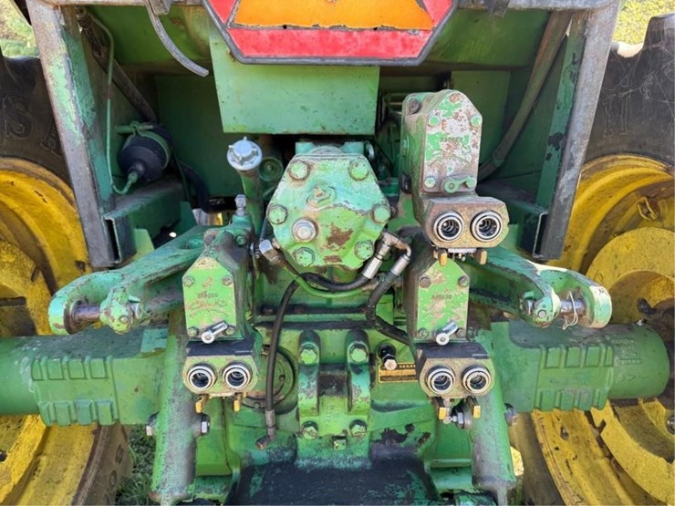 john-deere-4840-image-7