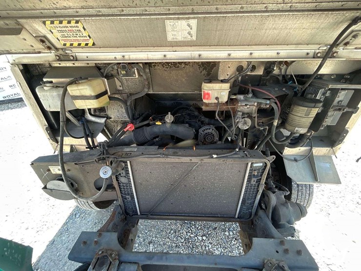 2012-workhorse-w62-image-7