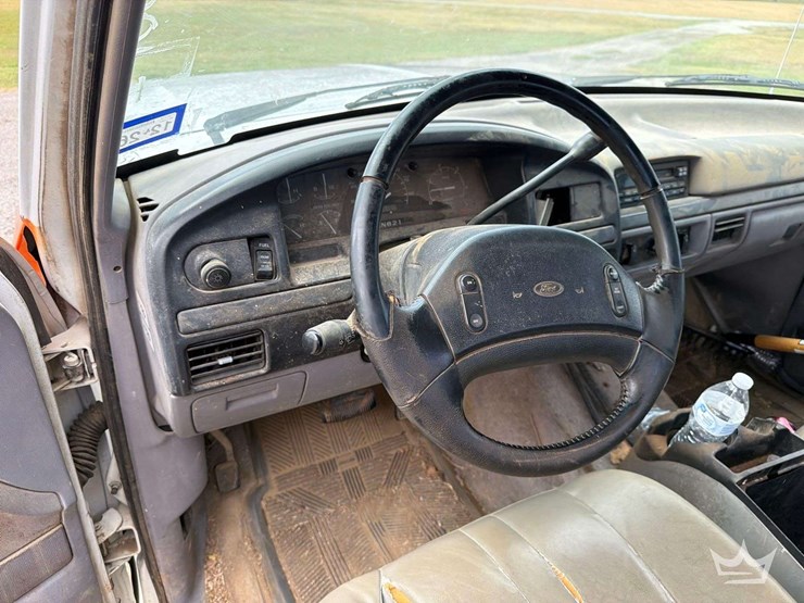 1996-ford-f350-image-32