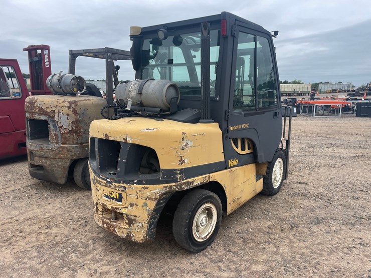 #1062-•-yale-veracitor-90vx-forklift-image-4