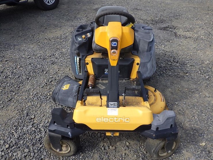 2014-cub-cadet-rzts42-image-8