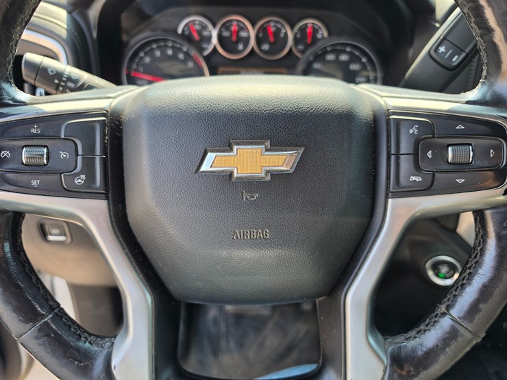 #25370-•-2019-chevrolet-silverado-pickup-truck-image-36