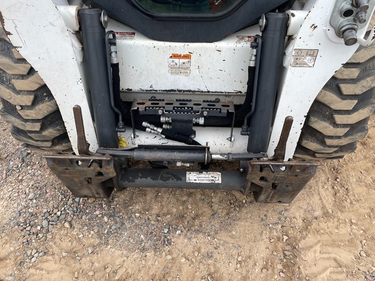 #1061-•-2017-bobcat-s630-skid-steer-image-9