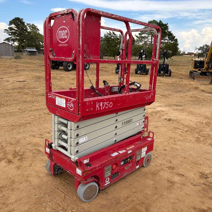 2020 MEC Micro19 Scissor lift