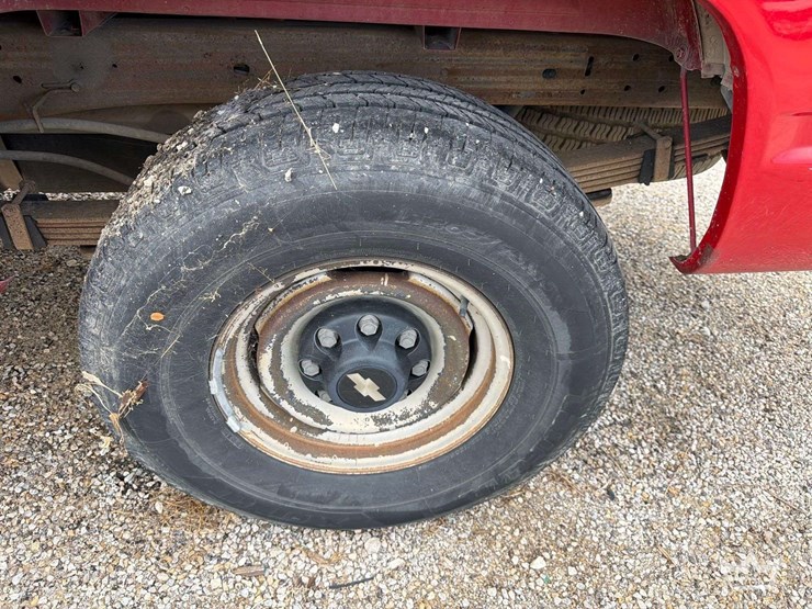 1998-chevrolet-silverado-2500-image-13