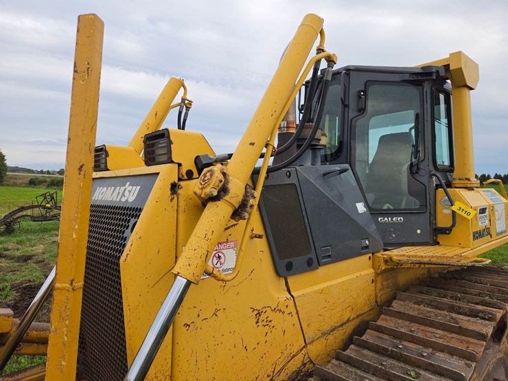 2006-komatsu-d65ex-image-18