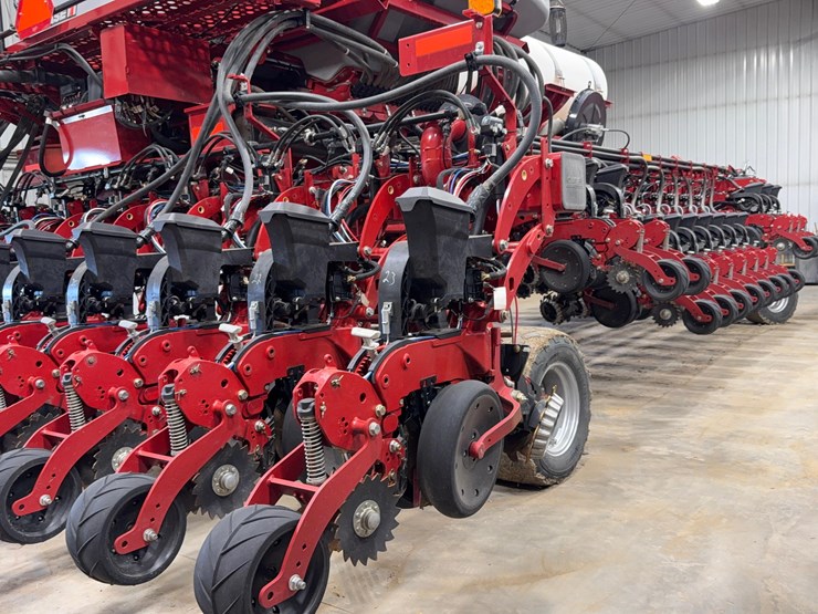2022-case-ih-2160-image-5