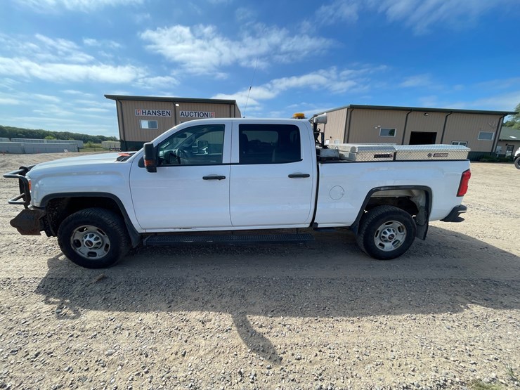 #1472-•-2019-gmc-sierra-pickup-truck-(has-mn-title)-image-2