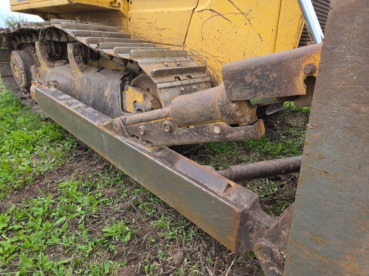 2006-komatsu-d65ex-image-16