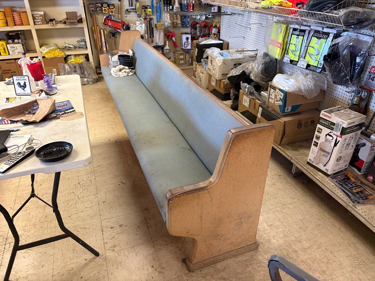 (2)-10’l-church-pews-image-1