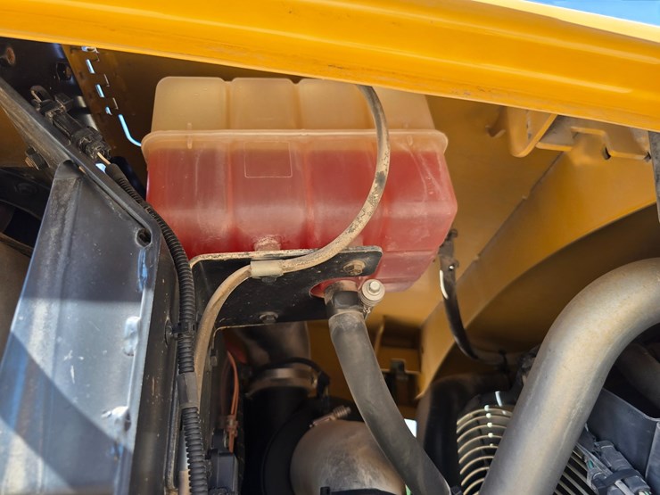 2016-caterpillar-930m-image-57