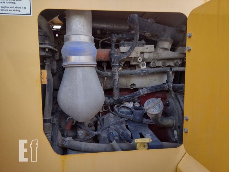 2018-gehl-rs8-42-image-26