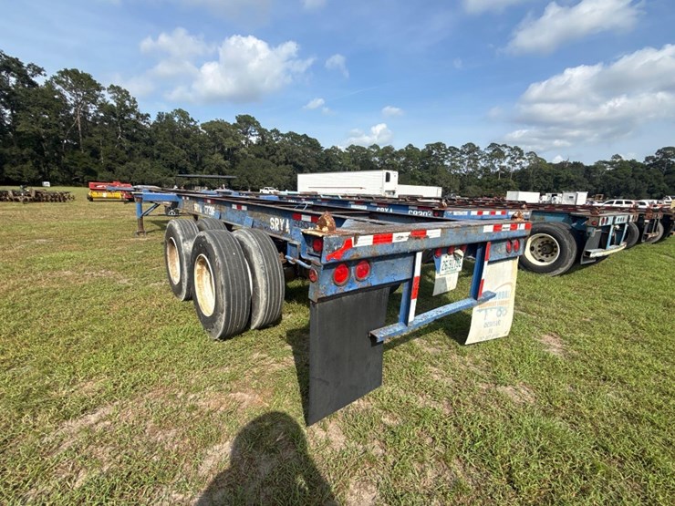 1972-strick-container-chassis-image-3