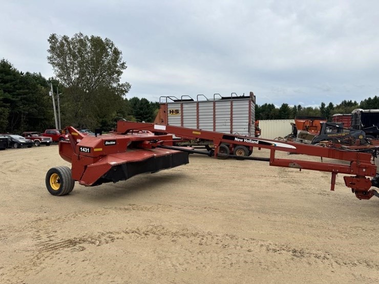 new-holland-1431-image-1