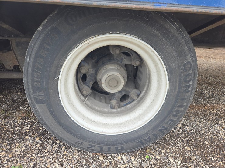#3269-•-30'-tandem-axle-flatbed-trailer-image-38