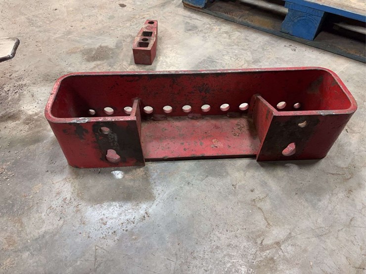 international-harvester-suitcase-weight-bracket-and-extensions-image-6