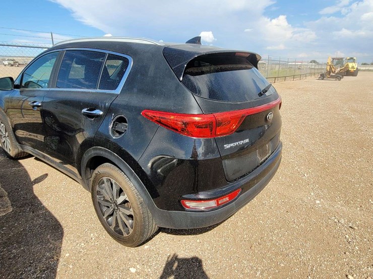 2017-kia-sportage-ex-image-4
