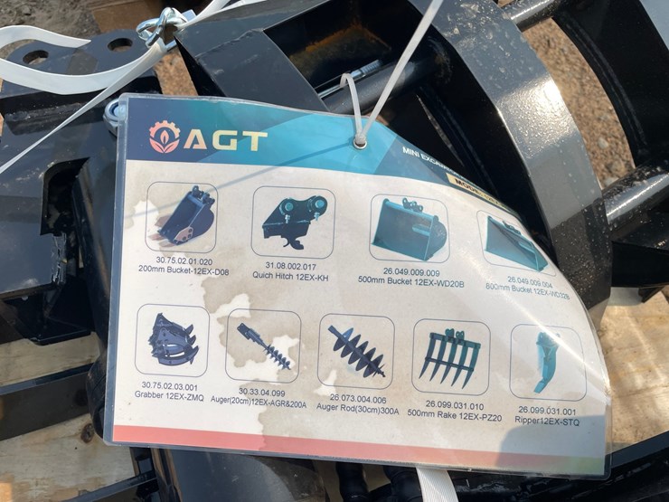 #2073-•-2026-agt-mini-excavator-attachment-image-5