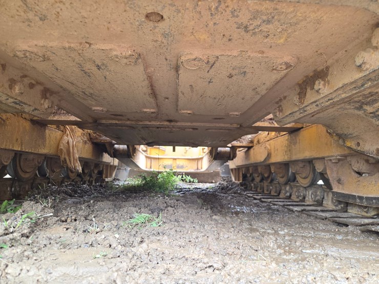 2004-deere-650h-xlt-image-31