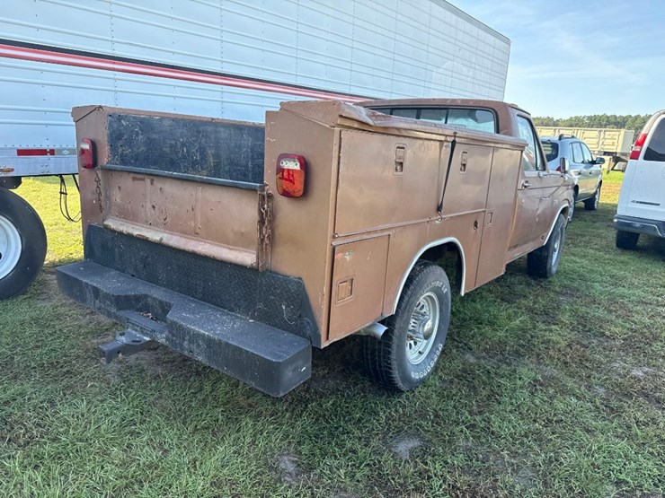1985-ford-f350-image-4