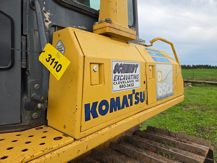 2006-komatsu-d65ex-image-32