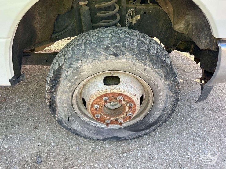 2018-ford-f350-image-35