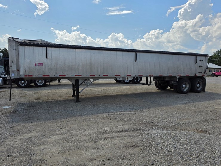 2020-travis-t102-image-10