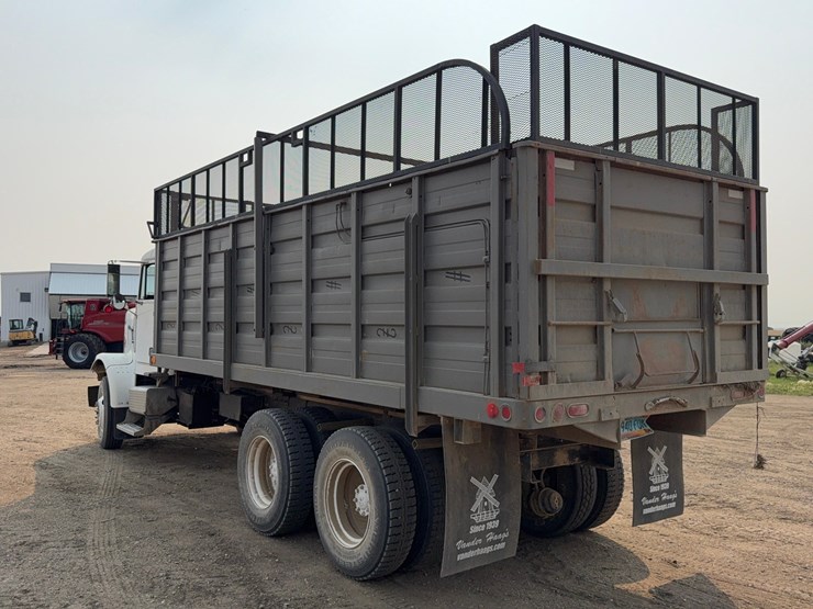 1987-freightliner-flc-grain-truck-image-5